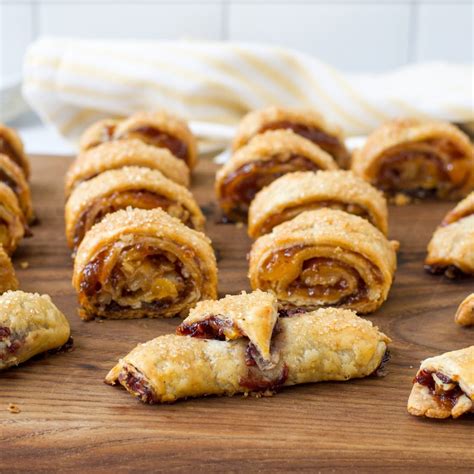 How many calories are in rugelach - calories, carbs, nutrition