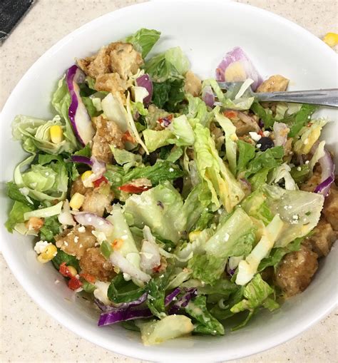 How many calories are in salad cup chicken basil - calories, carbs, nutrition