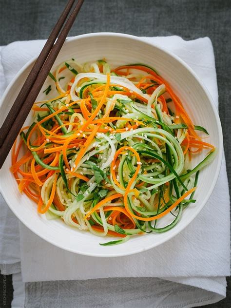 How many calories are in salad slaw pickled carrot & celery 3 oz - calories, carbs, nutrition