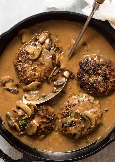 How many calories are in salisbury steak with mushroom sauce - calories, carbs, nutrition