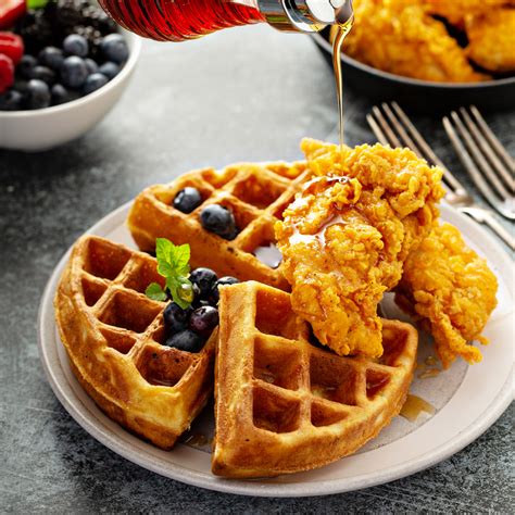 How many calories are in sand brkf waffle maple chicken cheddar - calories, carbs, nutrition