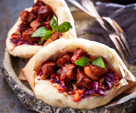 How many calories are in sand cola braised pork bao auditions - calories, carbs, nutrition