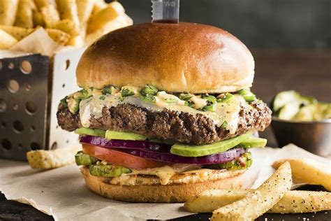 How many calories are in santa fe burger 325oz - calories, carbs, nutrition