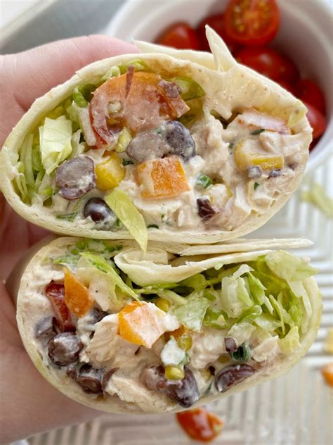 How many calories are in santa fe salad wrap - calories, carbs, nutrition