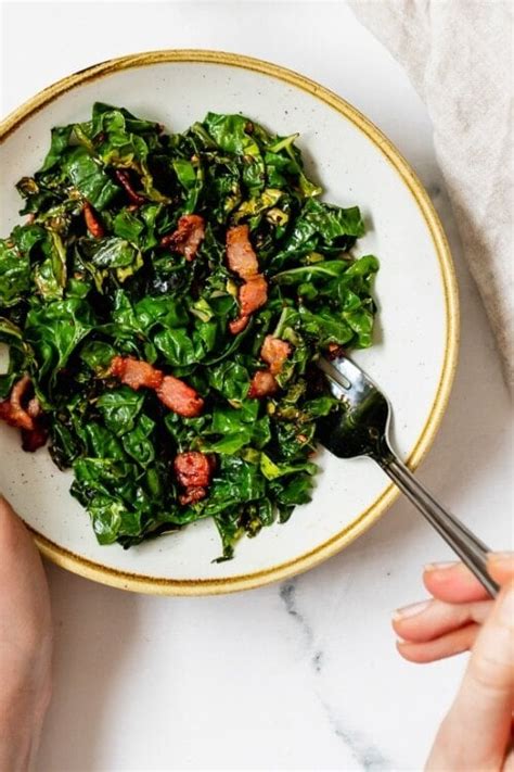 How many calories are in sauteed collards with bacon & onions - calories, carbs, nutrition