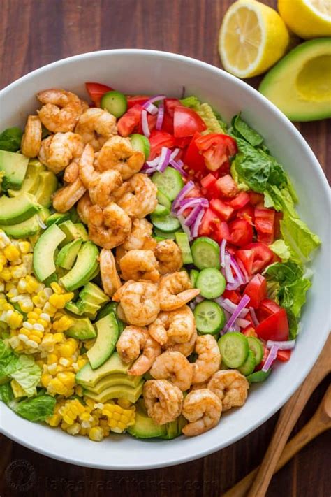 How many calories are in shrimp and avocado salad - calories, carbs, nutrition