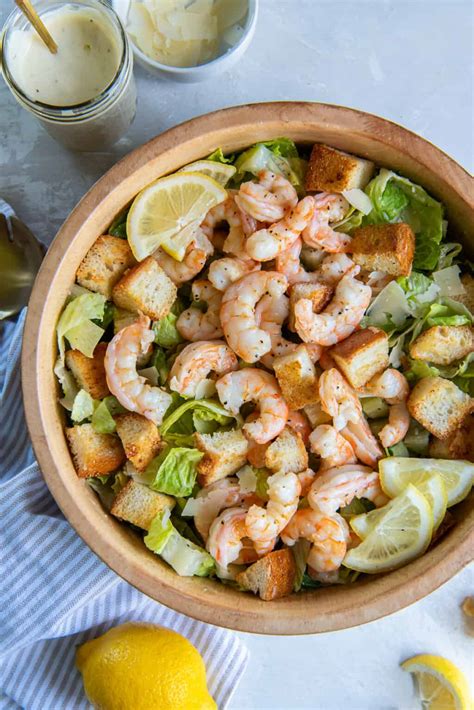 How many calories are in shrimp caesar salad - calories, carbs, nutrition