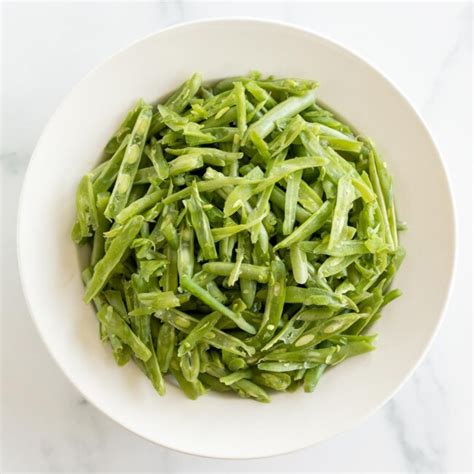 How many calories are in sliced french style green beans - calories, carbs, nutrition