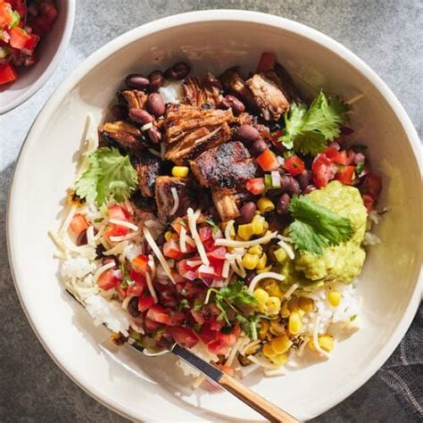 How many calories are in slow roasted pork carnitas (36043.0) - calories, carbs, nutrition