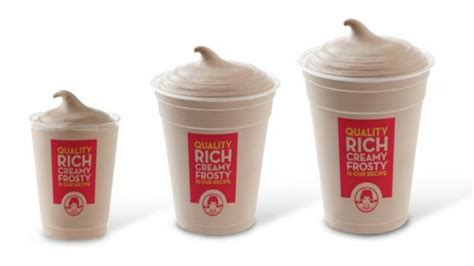 How many calories are in small chocolate frosty - calories, carbs, nutrition