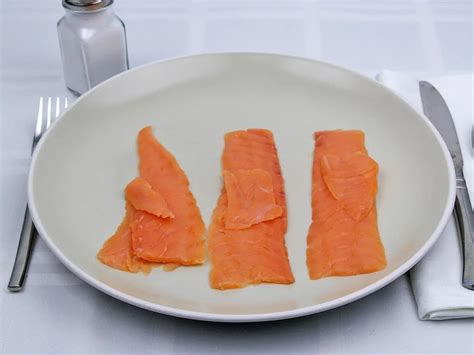 How many calories are in smoked salmon portion pot - calories, carbs, nutrition