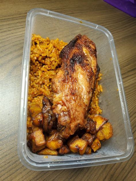 How many calories are in smokey bbq chicken with basmati rice large - calories, carbs, nutrition