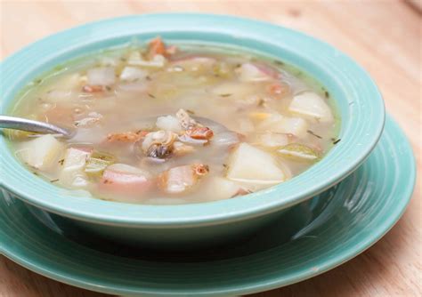 How many calories are in soup chowder rhode island clam 12 oz - calories, carbs, nutrition