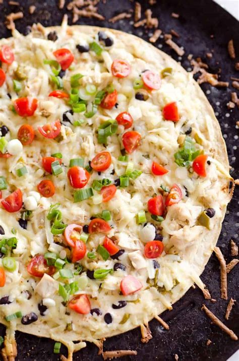 How many calories are in southwest chicken pizza wheat crust - calories, carbs, nutrition