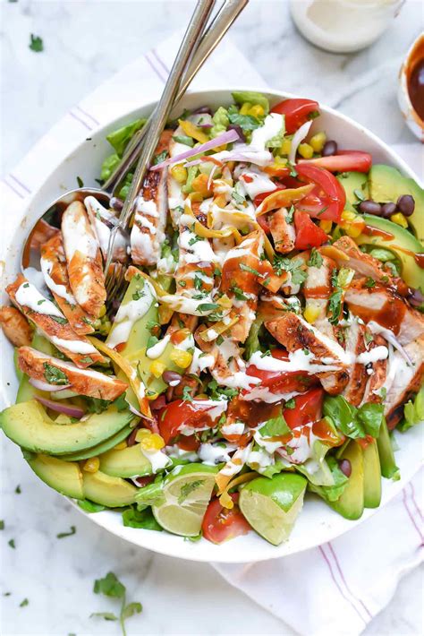 How many calories are in southwest chicken salad with bbq ranch dressing - calories, carbs, nutrition