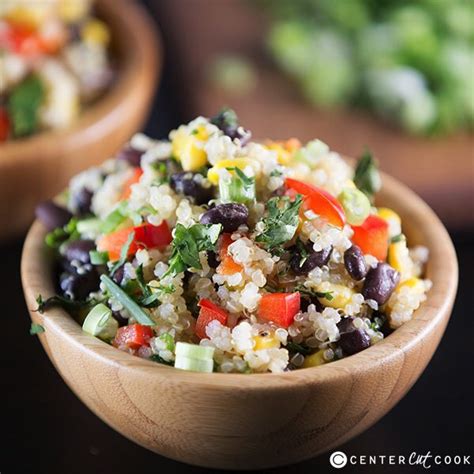 How many calories are in southwest quinoa & corn salad - calories, carbs, nutrition