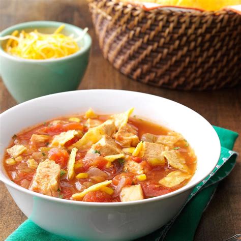 How many calories are in southwest tortilla soup - calories, carbs, nutrition