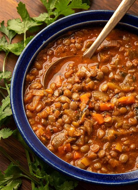 How many calories are in spanish lentil soup with chorizo - calories, carbs, nutrition