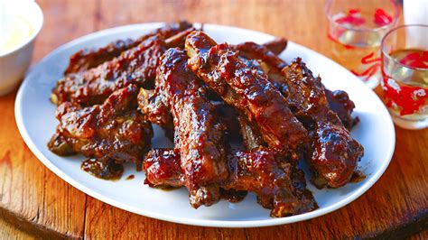 How many calories are in spare ribs with sticky chilli and plum glaze - calories, carbs, nutrition