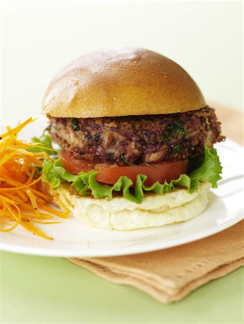 How many calories are in spicy black bean burger with bun - calories, carbs, nutrition