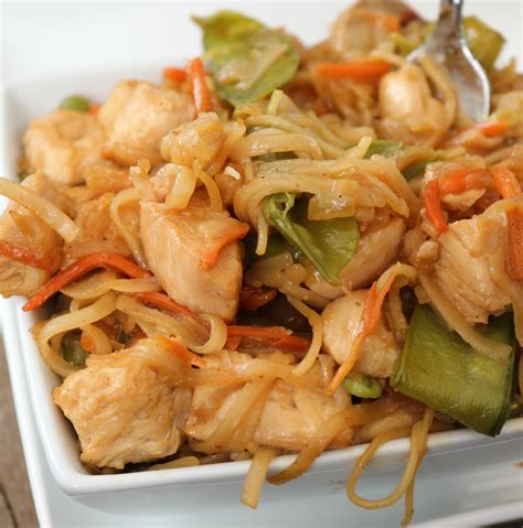 How many calories are in spicy chicken lo mein - calories, carbs, nutrition