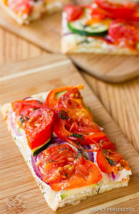 How many calories are in spicy roasted vegetable flatbread - calories, carbs, nutrition