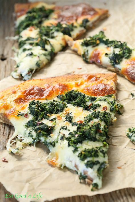 How many calories are in spinach and red onion wheat pizza - calories, carbs, nutrition