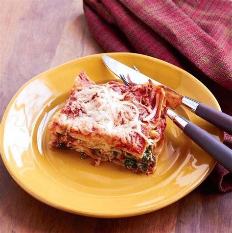 How many calories are in spinach lasagna - calories, carbs, nutrition