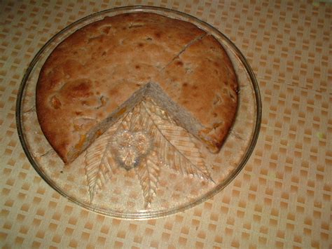 How many calories are in st. lucia banana cake with walnuts - calories, carbs, nutrition