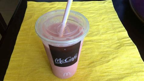 How many calories are in strawberry banana light smoothie medium - calories, carbs, nutrition