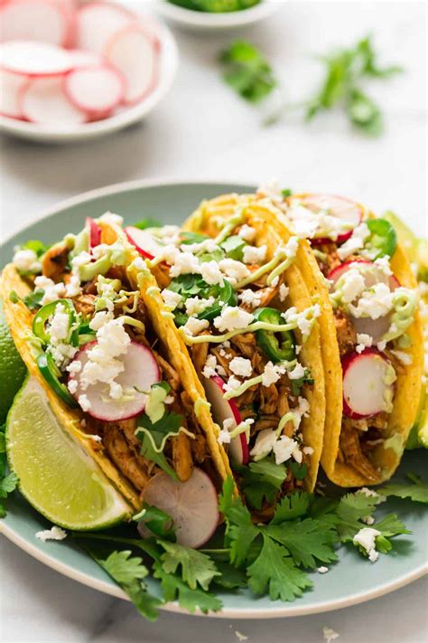 How many calories are in street style shred chicken tacos - calories, carbs, nutrition