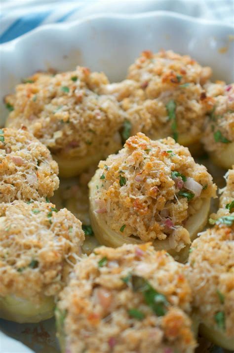 How many calories are in stuffed artichoke bottoms - calories, carbs, nutrition