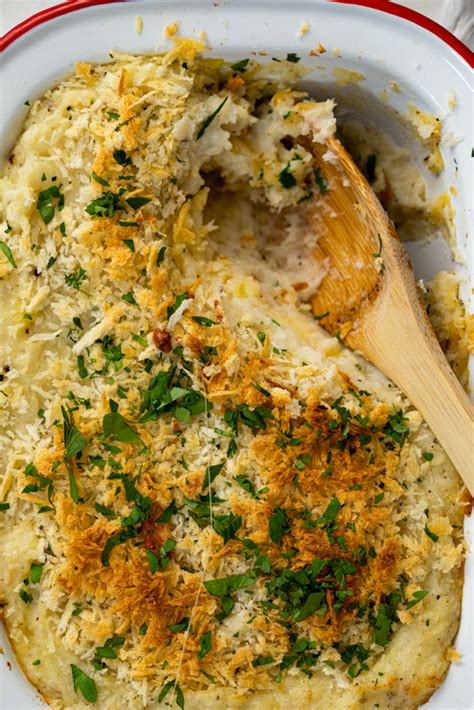 How many calories are in stuffed mashed potato casserole - calories, carbs, nutrition