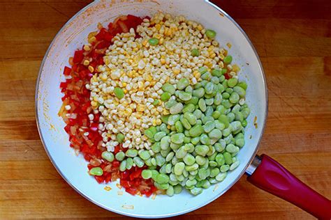 How many calories are in succotash - calories, carbs, nutrition