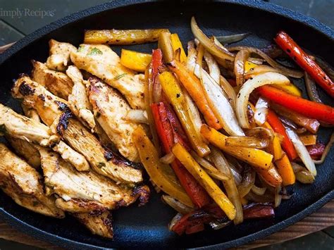 How many calories are in sweet pepper fajita (v) - calories, carbs, nutrition