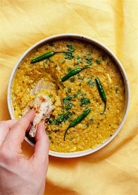 How many calories are in tarka dhal - calories, carbs, nutrition