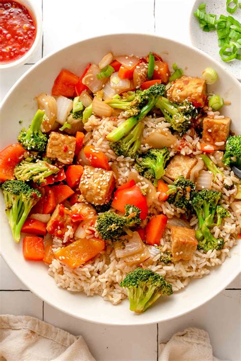 How many calories are in tempeh and pea pods stir fry - calories, carbs, nutrition