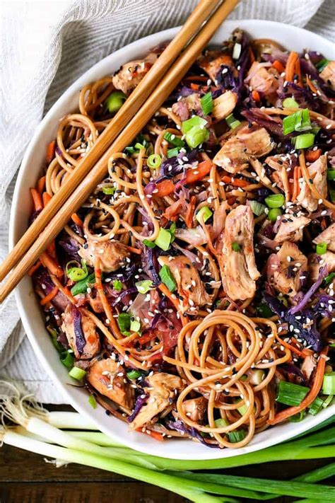 How many calories are in teriyaki chicken noodle bowl - calories, carbs, nutrition