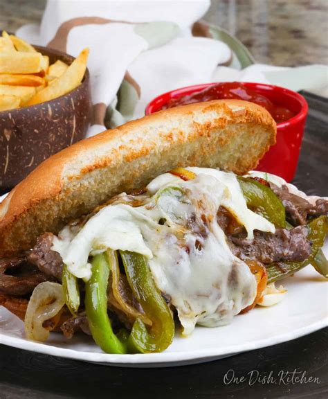 How many calories are in teriyaki philly cheese steak - calories, carbs, nutrition