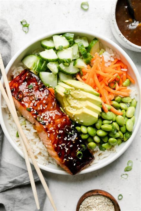 How many calories are in teriyaki salmon bowl - calories, carbs, nutrition