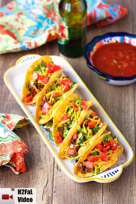 How many calories are in tex mex vegetables soft tacos (2) - calories, carbs, nutrition