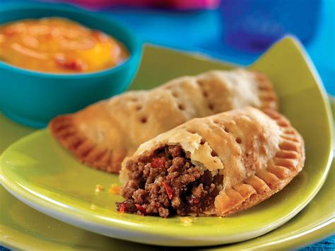 How many calories are in thab empanada spicy beef & lentil 2 ea - calories, carbs, nutrition