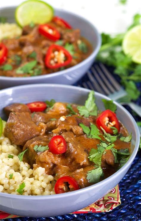How many calories are in thai red curry beef - calories, carbs, nutrition