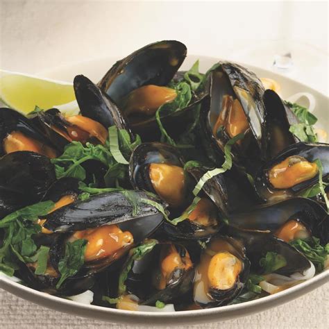 How many calories are in thai red curry mussels - calories, carbs, nutrition