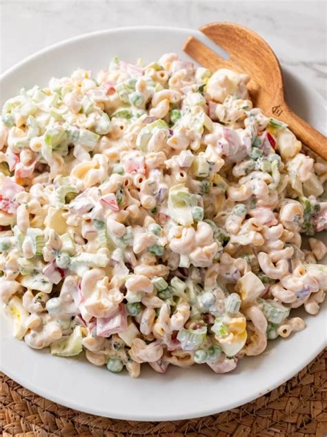 How many calories are in the natural with macaroni salad - calories, carbs, nutrition