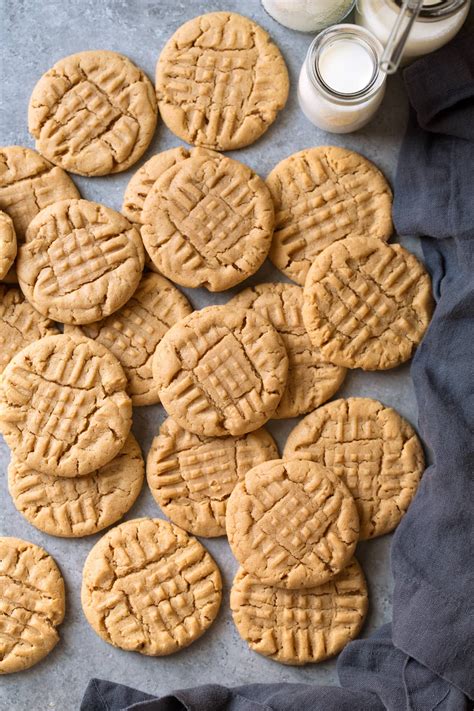 How many calories are in three peanut butter cookies - calories, carbs, nutrition