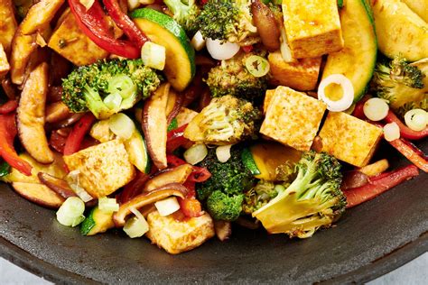 How many calories are in tofu crispy vegetable stir fry - calories, carbs, nutrition