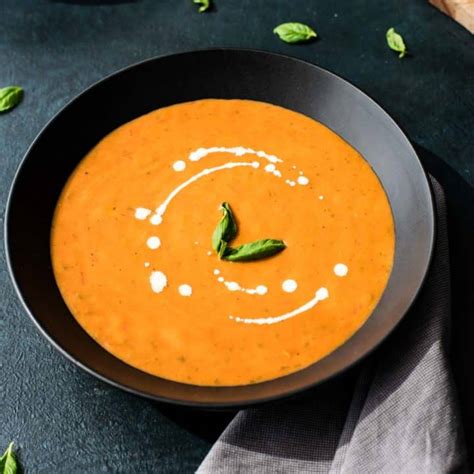 How many calories are in tomato basil bisque - calories, carbs, nutrition