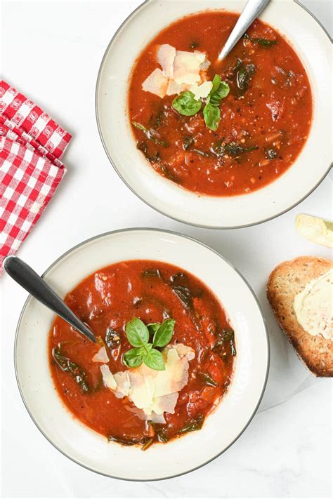 How many calories are in tomato florentine soup, with spinach - calories, carbs, nutrition