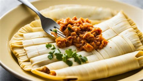 How many calories are in traditional tamale - calories, carbs, nutrition